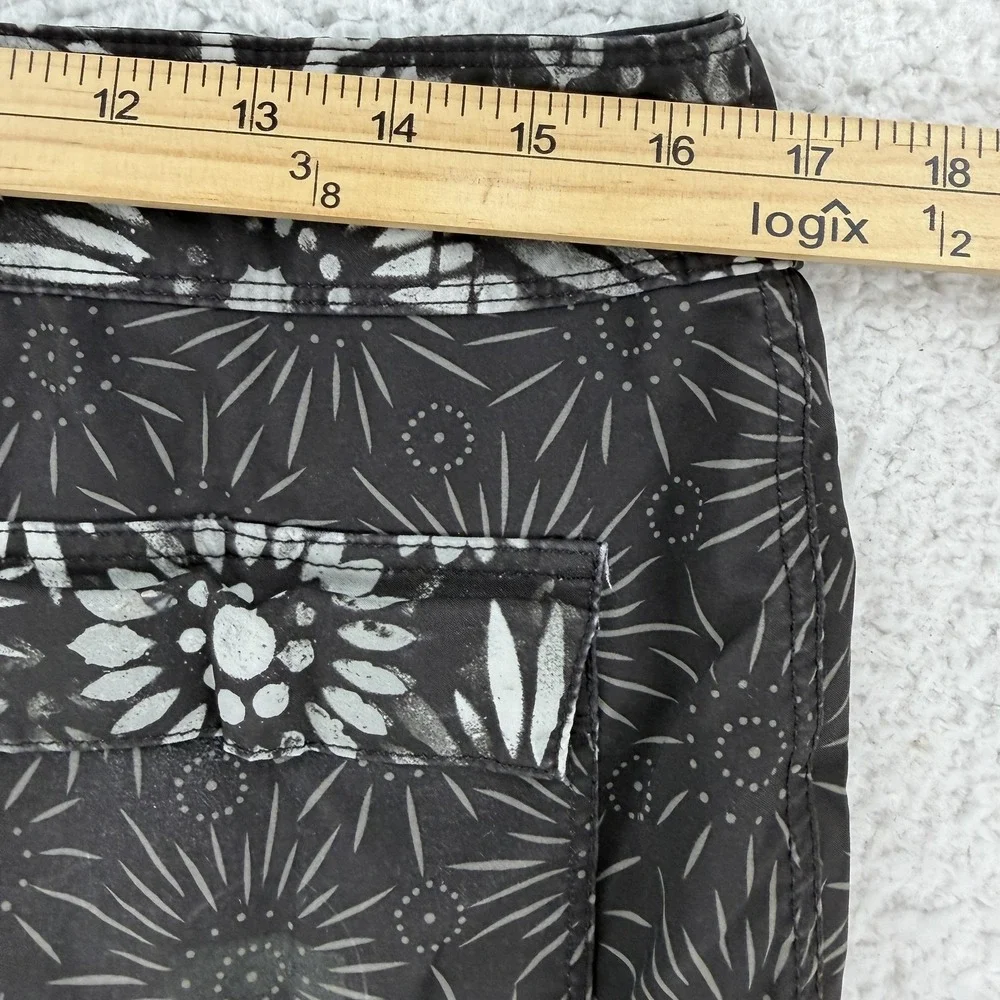 Billabong Board Shorts Mens 32 Black Geometric Sundays Swim Trunks Surf Beach